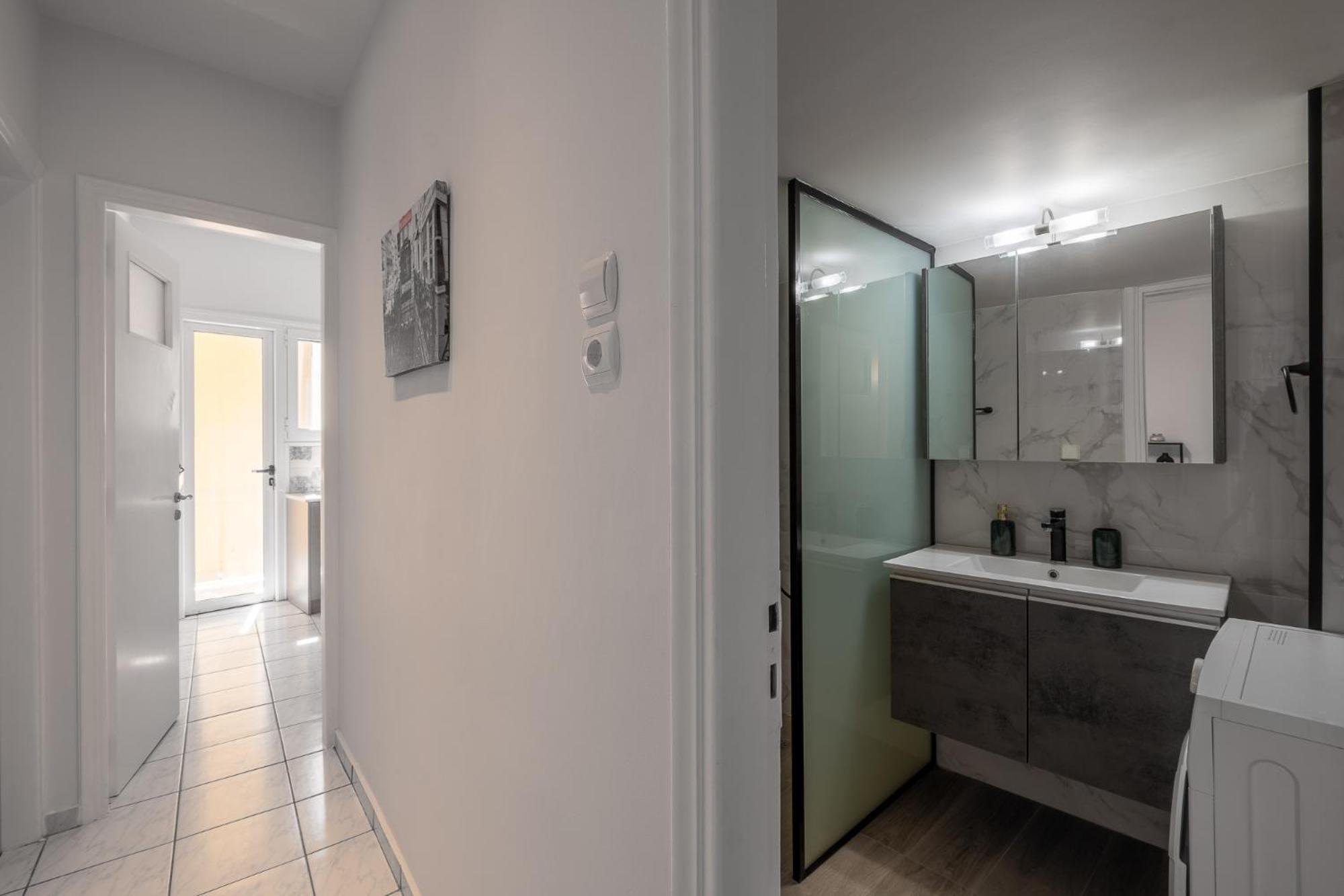 אתונה Lovely And Modern 3Bd Apartment Close To Ampelokipoi Metro מראה חיצוני תמונה