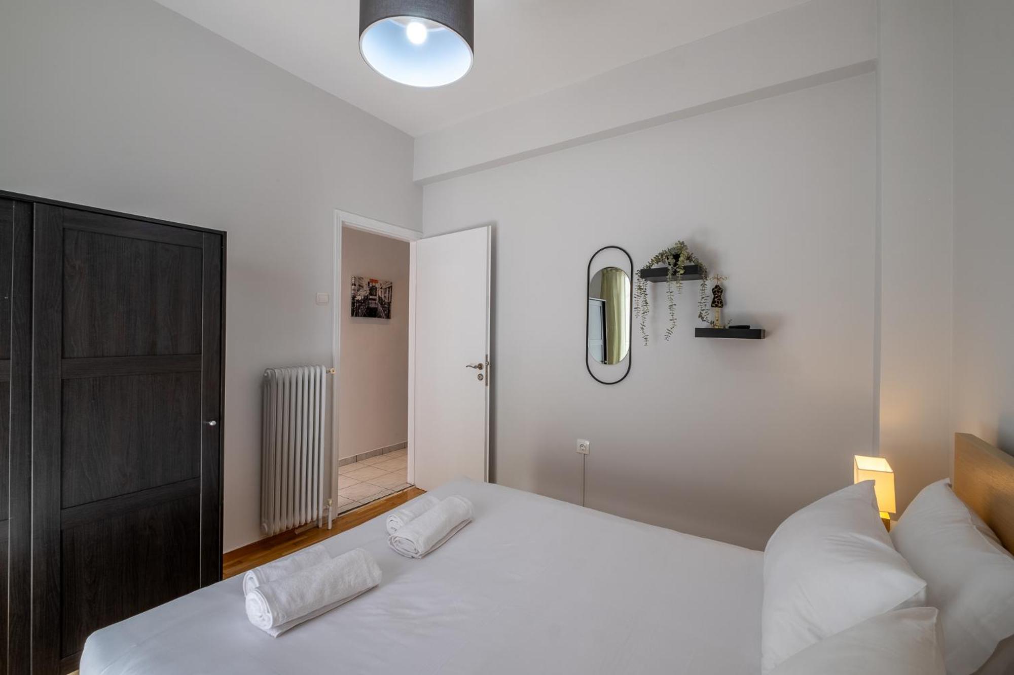 אתונה Lovely And Modern 3Bd Apartment Close To Ampelokipoi Metro מראה חיצוני תמונה