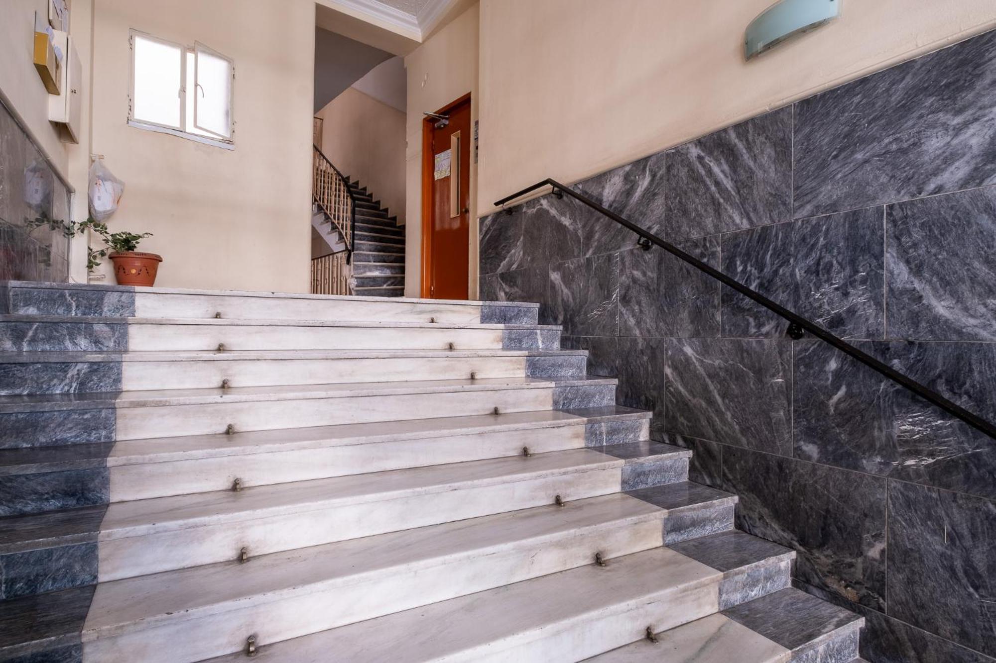 אתונה Lovely And Modern 3Bd Apartment Close To Ampelokipoi Metro מראה חיצוני תמונה